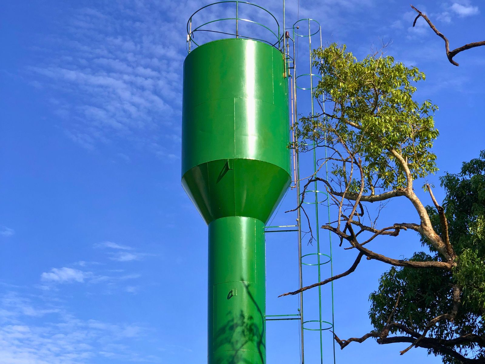 Ciudad del Este, Barrio Cerrado — ESTEC